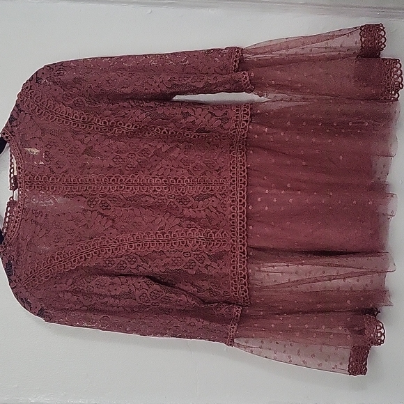 Lace Floral Polkadot Blouse - Picture 1 of 16